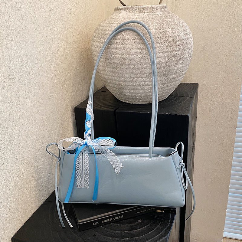 2025 new bag, Korean niche fashion women's armpit new simple fashion designer butterfly butterfly single shoulder multifunctional commuting bag v