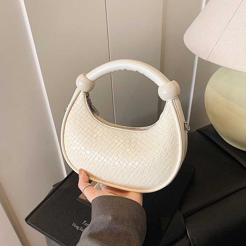 2025 New Free Delivery Designer's Bag Handheld Handbag Women's Trendy Fashionable Dumpling Bag High-end And Versatile Single Shoulder Crossb