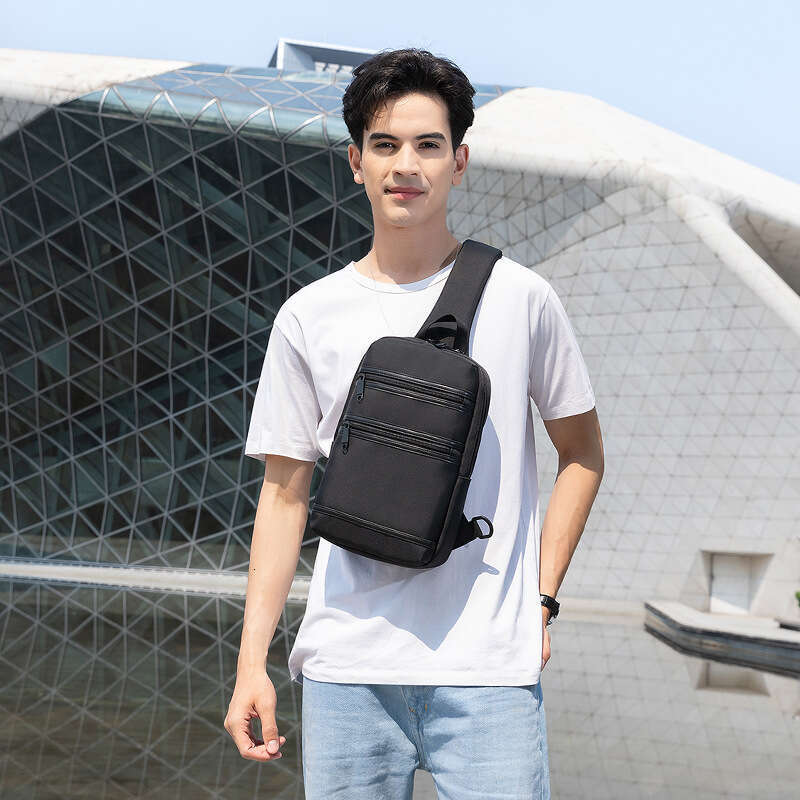 Fashionable men's travel crossbody nylon waterproof shoulder commuting chest bag, Guangzhou Shiling