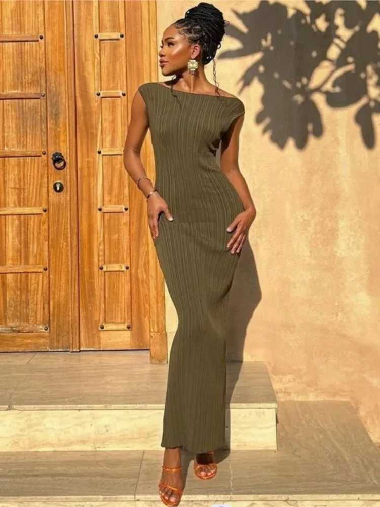 Cotton Knitted Stripe Dresses For Women Solid Color Sleeveless O Neck Ladies Party Long Dress 2025 New Casual Commuting DressesXJ250514