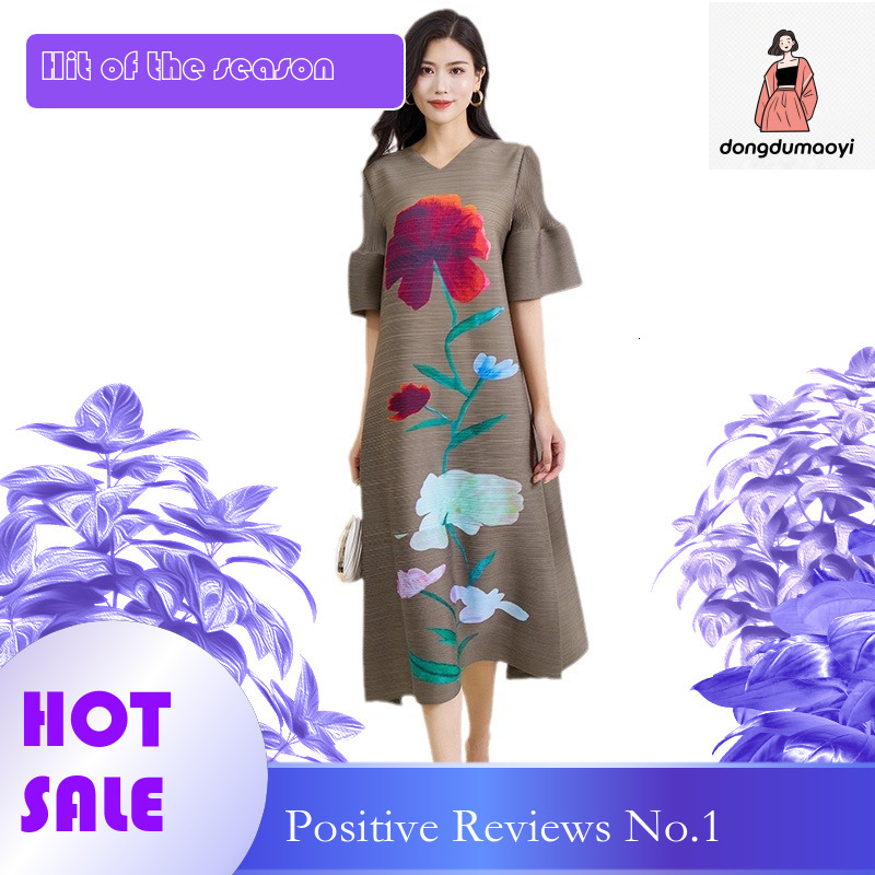 dongdumaoyi Wrinkle dress for women summer new V neck loose fit slimming and chubby mm pregnant s belly covering A line skirt