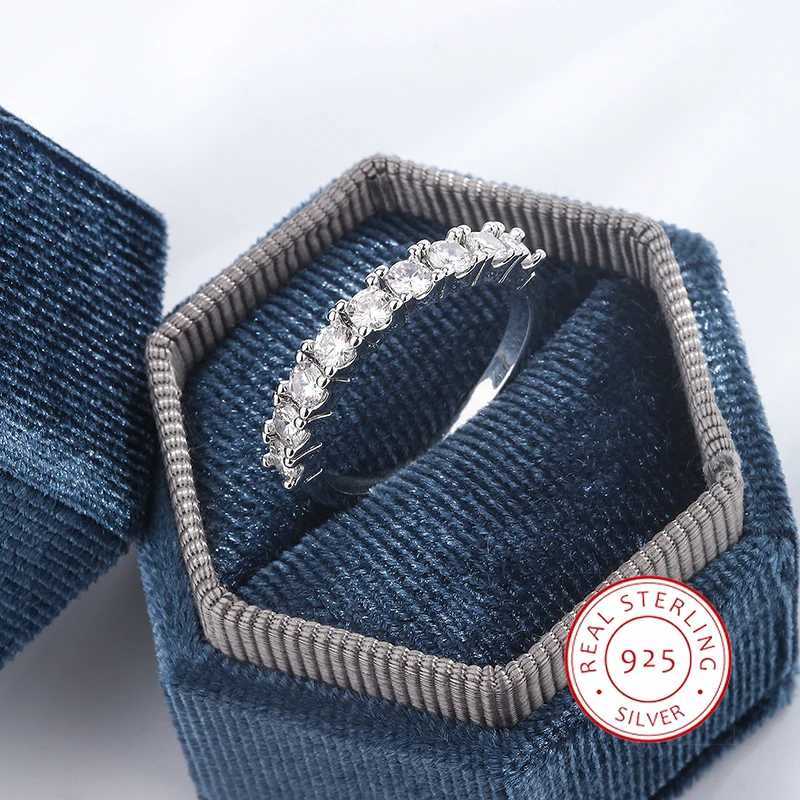 New Arrival Fashion Luxury S925 Silver Plated Zircon Eternity Band Wedding Ring for Women Party Christmas Gift JewelryXJ250514
