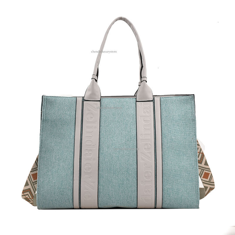Urban Minimalist And Fashionable Women's Shoulder Bags Free Shipping Designer Bag Canvas Contrasting Color Work Commuting Crossbody Bag Casual Sh