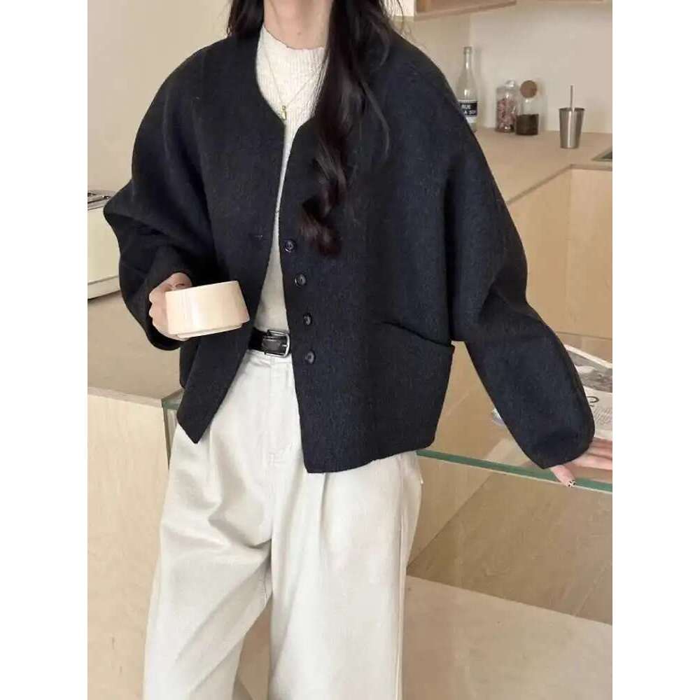 LANMREM Korean Style Short Woolen Jackets Women's Round Neck Solid Color Single Breasted Coat Fashion Winter New 2VV1711
