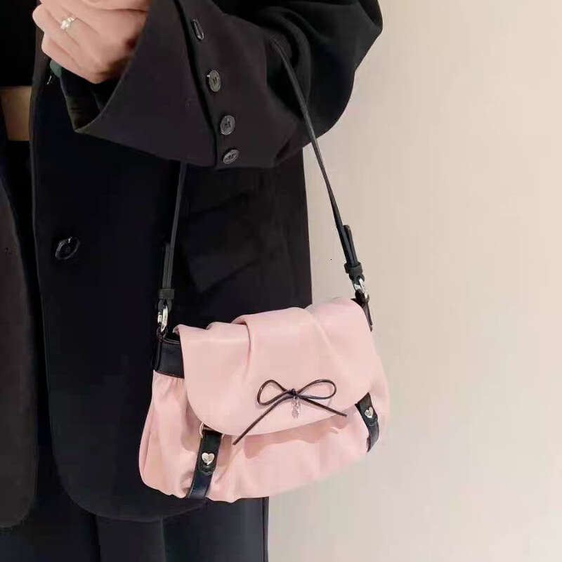 2025 Early Spring Bow New Style Underarm Single Shoulder Fashionable Crossbody Bag, High-End Large Capacity Cloud Tote Bag For Women