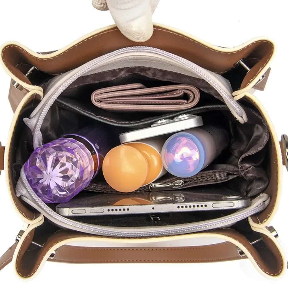 Genuine High Quality Leather Shoulder Crossbody Bags for Handbags Women Large Capacity Soft Tote Messenger Bag