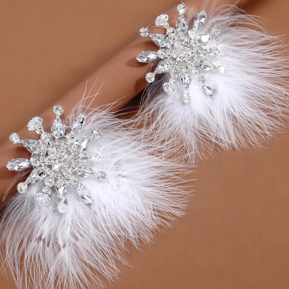 Stonefans Boho White Feather Earrings Long Crystal Tassel Dangle Earrings Women Bride Geometric Crystal Earrings Wedding Jewelry 250514