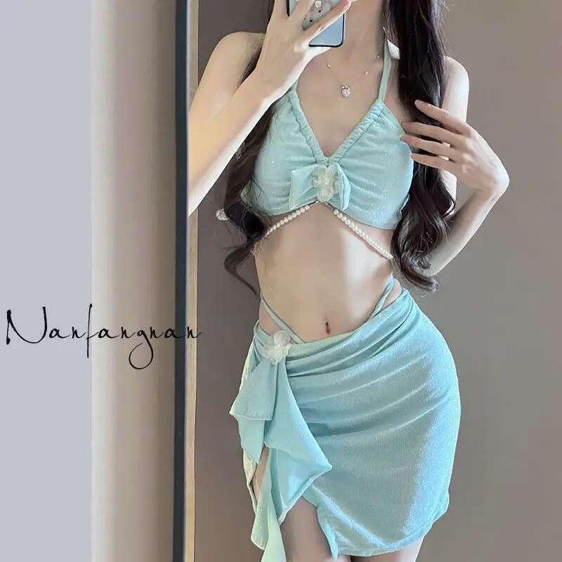 Split Women's Bikini Three Piece Set Niche Release Vacation Style Hot Spring Swimsuit Slimming