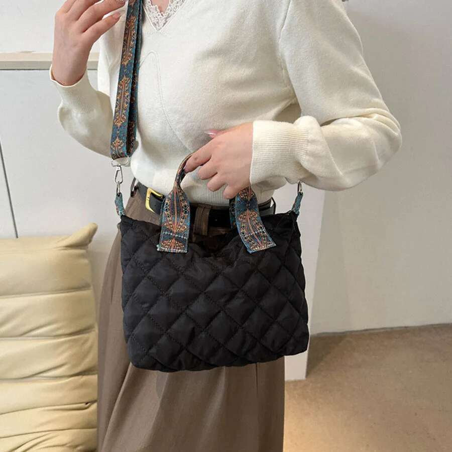 Women Wide Belt Handbag Fall/Winter Rhombus Space Shoulder Large Capacity All-Match Shopping Tote Bag