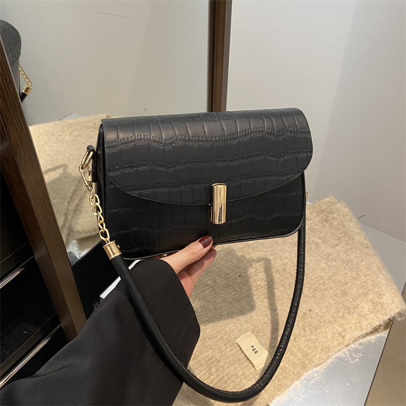 Korean Version Women's 2025 New Trendy Casual Crossbody Fashionable New Free Delivery Designer Bag Single Shoulder Armpit Bag Stylish Small Luxur
