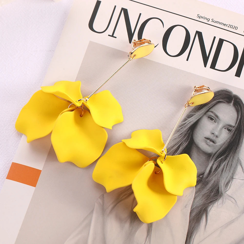 Romantic Sweet Acrylic Petal Long Dangle clip Earrings For Women Girl Trend Fairy Grunge Pendant Jewelry Accessories 250513