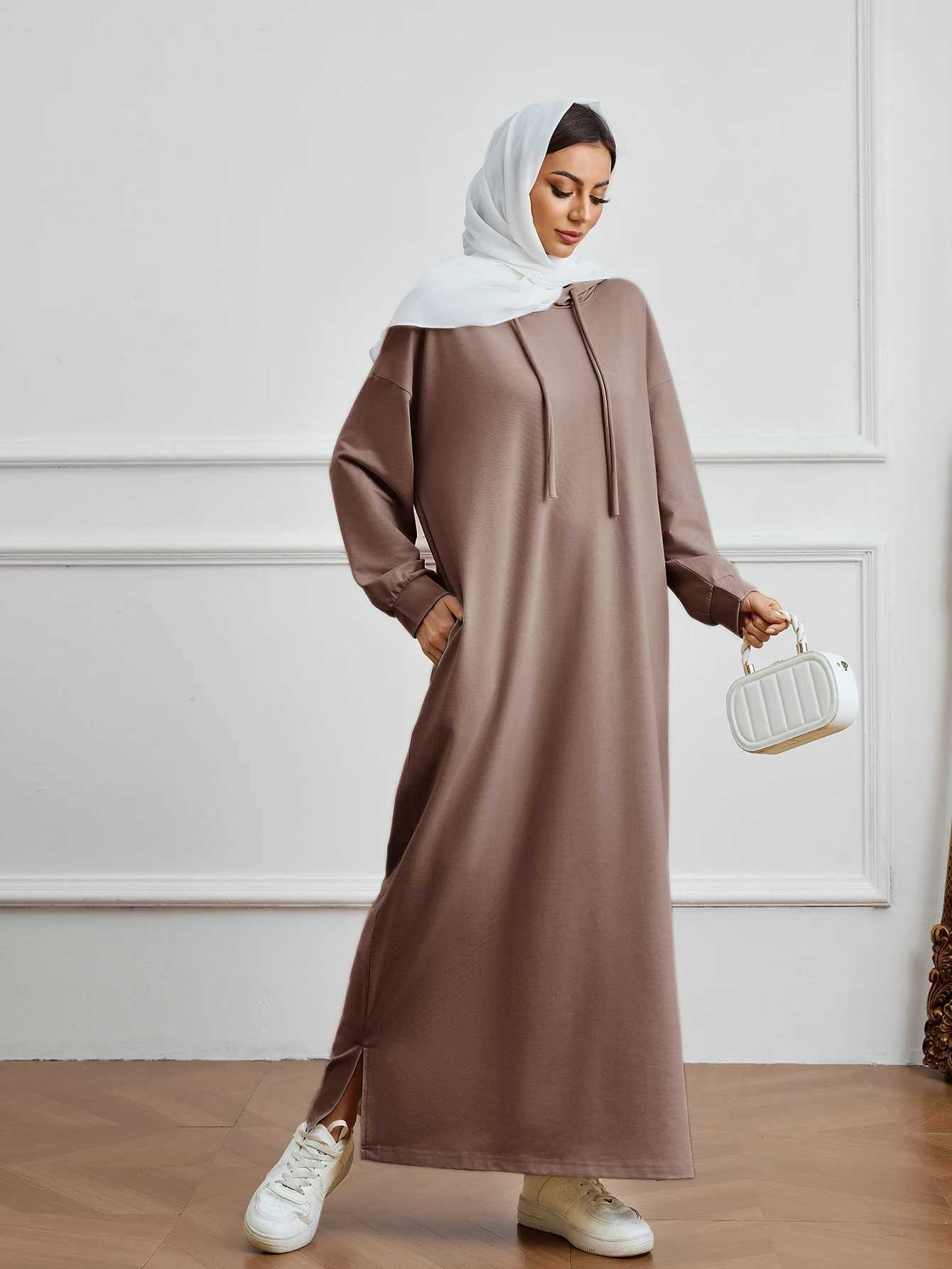 Muslim Womens Brown Hooded Abaya Loose Fit with Pockets Great for Daily and Semi - formal Wear in Middle East Islamic Societies X250514