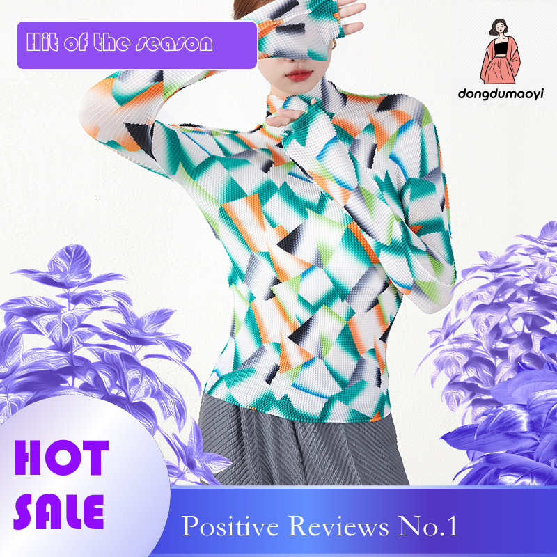 dongdumaoyi Spring 2024 pleated high-end top, three bedroom long sleeved semi high neck, slim fit and slimming printed base shirt, women's t-shir