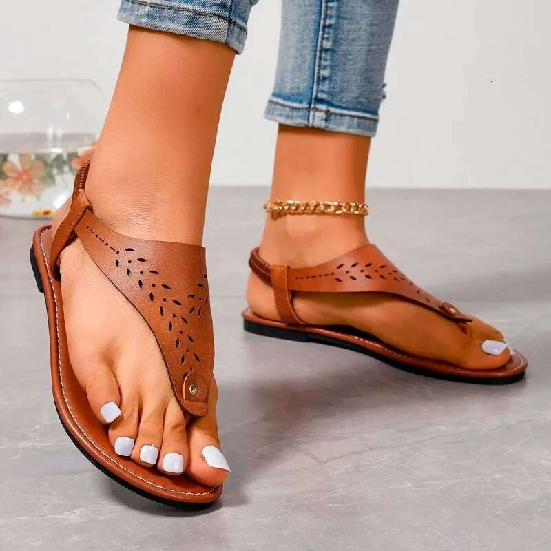 Women Large Size Hollow Toe Clip Flat Sandals for Women'S Summer Elastic Band Carved Beach Woman Sandal Sandalias
