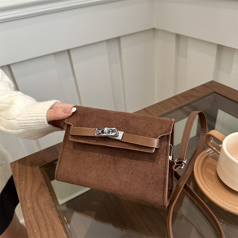 Women's Handbag 2025 Luxury Bag Spring New Frosted Kelly New Free Delivery Designer Bag Armpit With Highend Feel Handheld Crossbody Small Square 