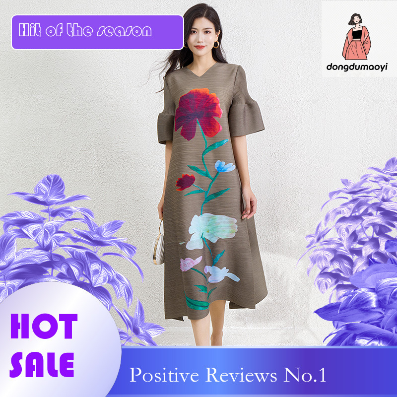 dongdumaoyi Wrinkle dress for women summer new V neck loose fit slimming and chubby mm pregnant s belly covering A line skirt