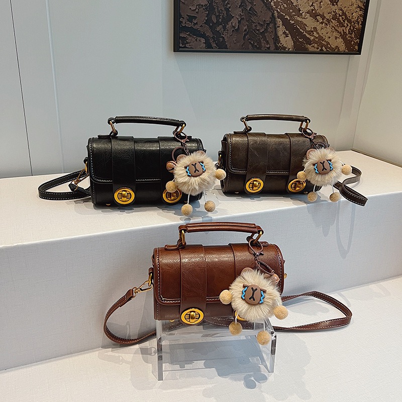 Niche Vintage-Inspired Ladies' Crossbody Purse - Stylish Travel Companion