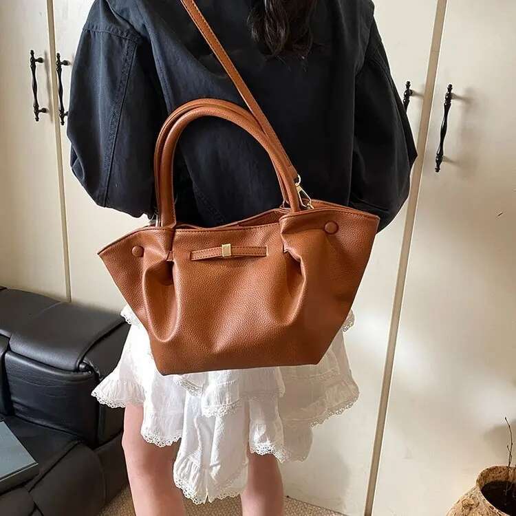 Brand Cloud Dumpling Drawstring Design Women's Adjustable Shoulder Strap Crossbody Handbag Textured Underarm Bag