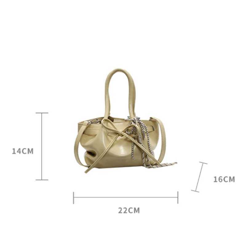 Summer Portable Basket Bag Wen 2025 Designer Bow Shoder Messenger Bag Lipstick Bag Storage Wing Shape Wallet With Pendant Z250514