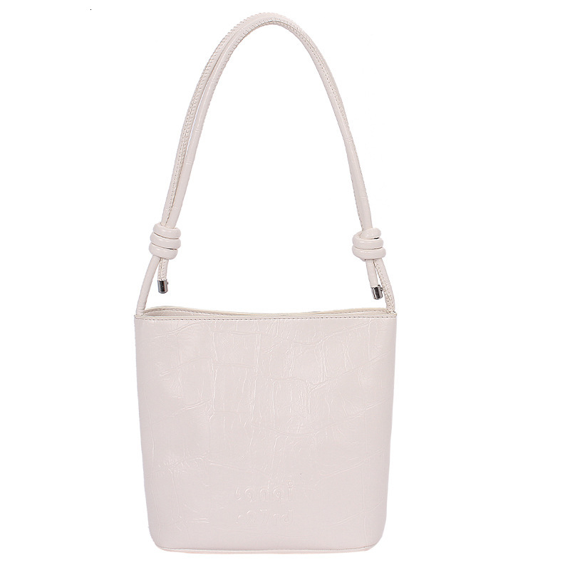 New Designer Bag 2025 New Fashionable Simple Large Capacity Women's Forest Cute Fashion Advanced Retro Solid Color Leisure Single Shoulder Crossb