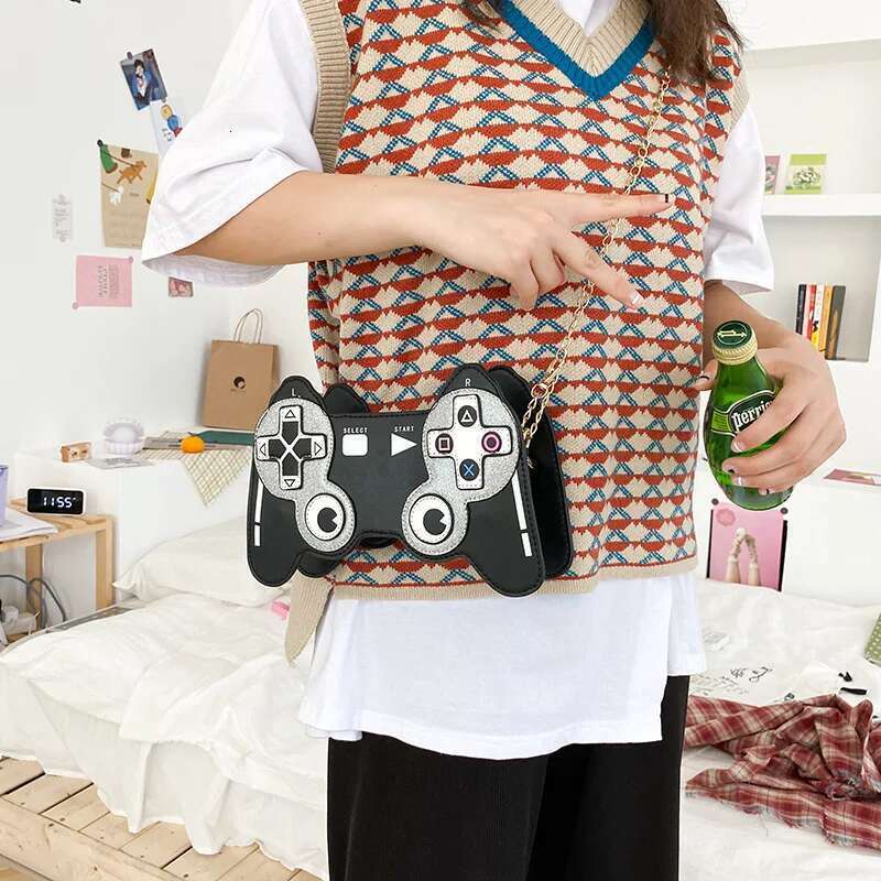 Fun Creative Personality Game hine Pu Messenger Women Cute Small Chain Shoulder Female Crossbody Bag