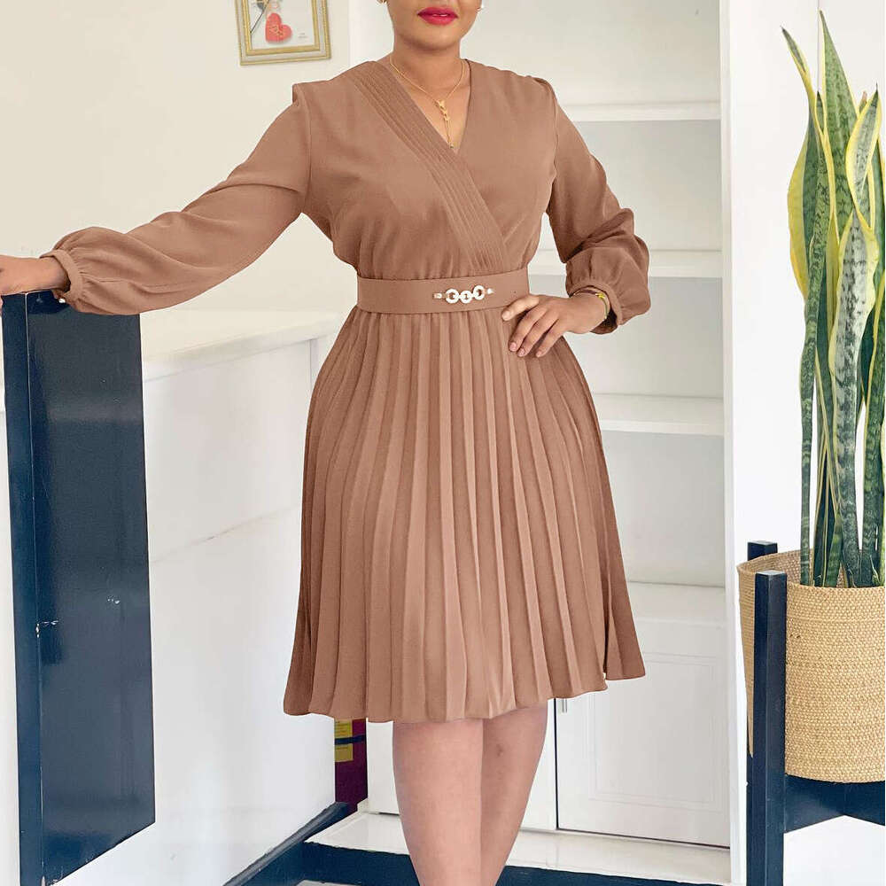 Women's Wear Women's Wear Spring New OL Temperament V-Neck Fashionable Pleated High Waisted Dress