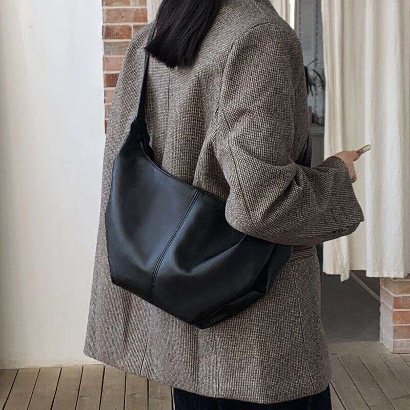 Small niche dumpling for women new style high-end fashionable and versatile Underarm shoulder bag large capacity