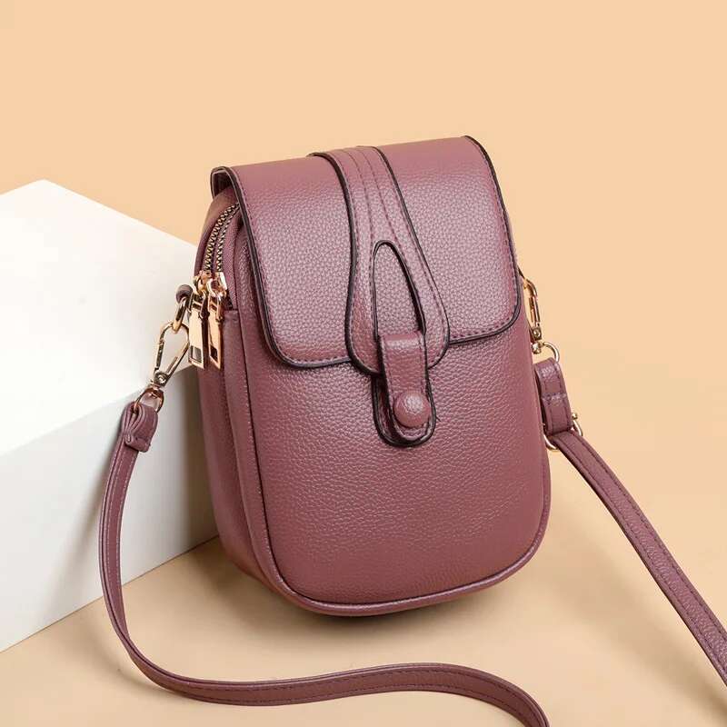 New Women's One Shoulder Crossbody Bag Fashionable and Versatile bag