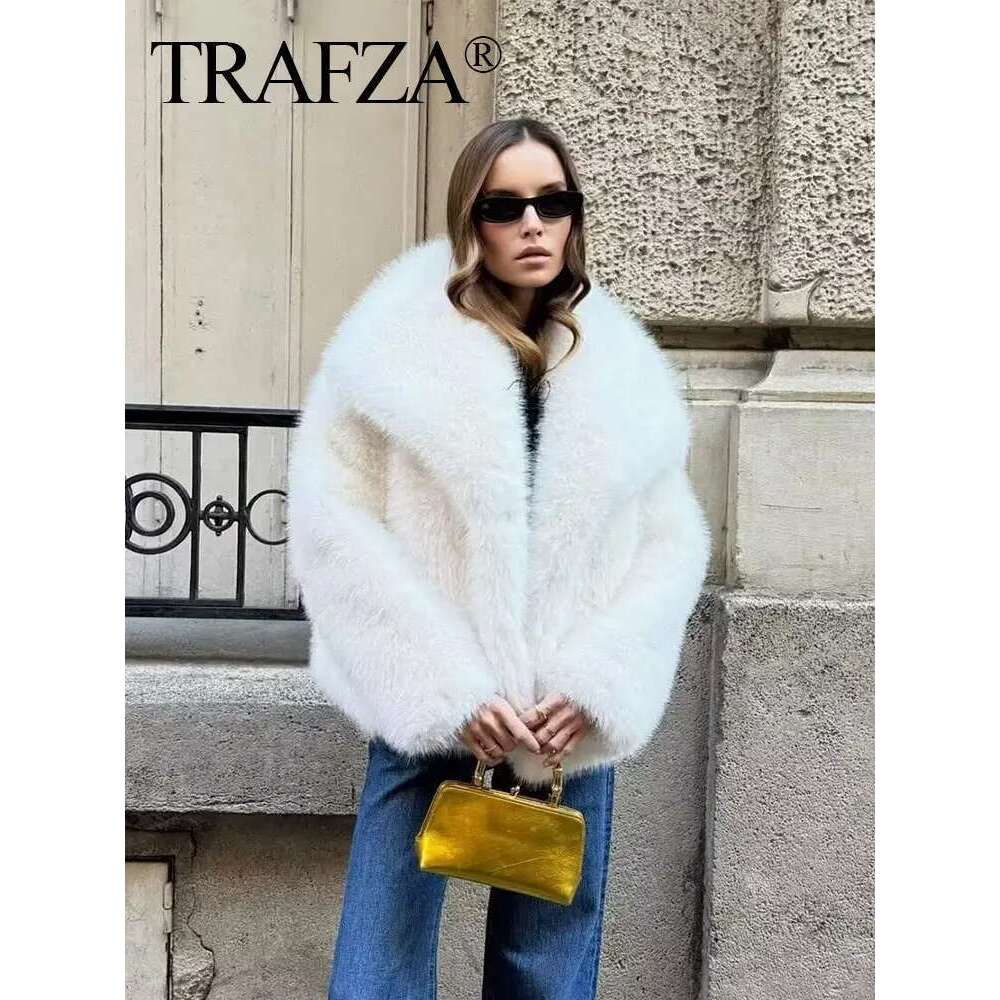 TRAFZA Female Vintage Coat Artificial Fur Effect Short Jacket Woman Warm Plush Elegant Casual Lapel Collar Thick Outerwear