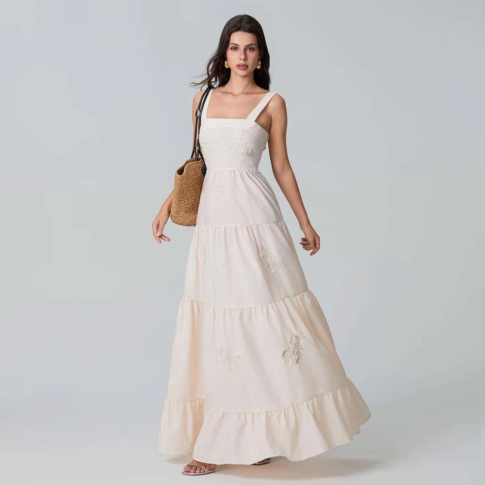 Women's Boho Tank Sleeveless Square Neck Embroidery Tiered Long Beach Dress for Vacation Elegant Party Vestidos