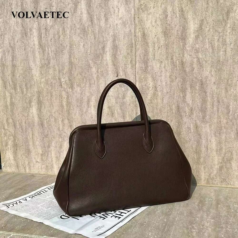 VOAETEC New Vegetable Tanned Cowhide Shell Niche Retro Leather Clip Catfish Versatile Single Shoulder Messenger Women Bag