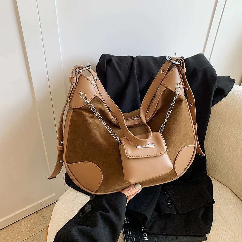 Suede Shoulder Adjustable Strap Crescent Zipper With Multi-Pocket Hobo Bag Vintage Handbag Purse For Women