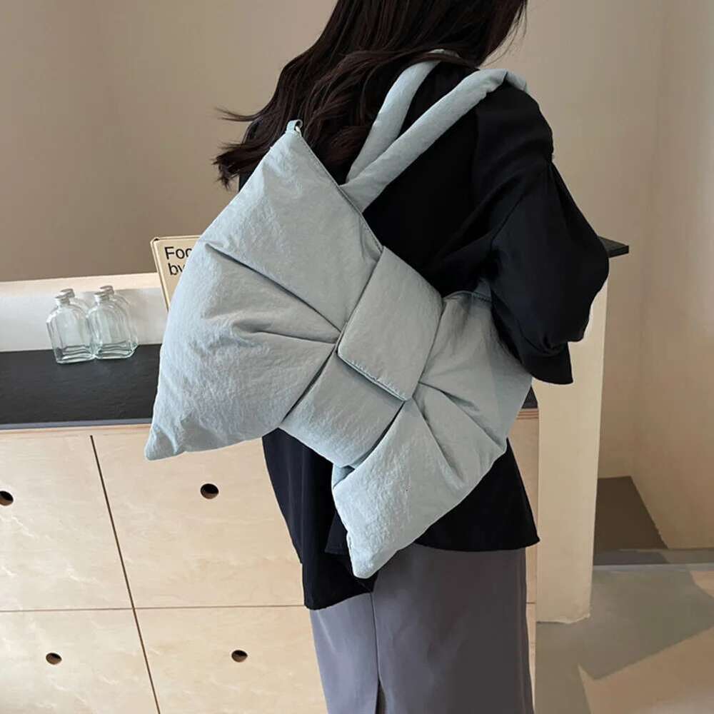 Nylon Puffer Shoulder Women Bowknot Tote Adjustable Strap Female Puffy Handbags Purse Causal Crossbody Messenger Bag