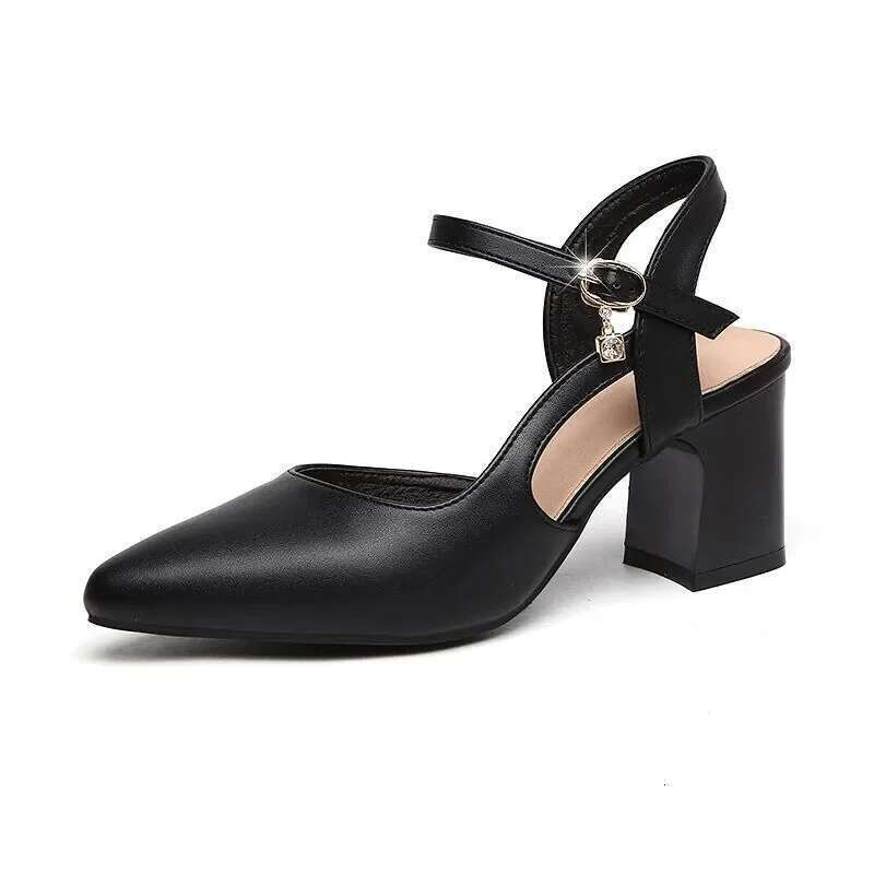 Lady Fashion Pointed Toe Beige High Quality Pu Leather Buckle Strap Square Heel Shoes Women Party Pumps atos De Mujer G1286