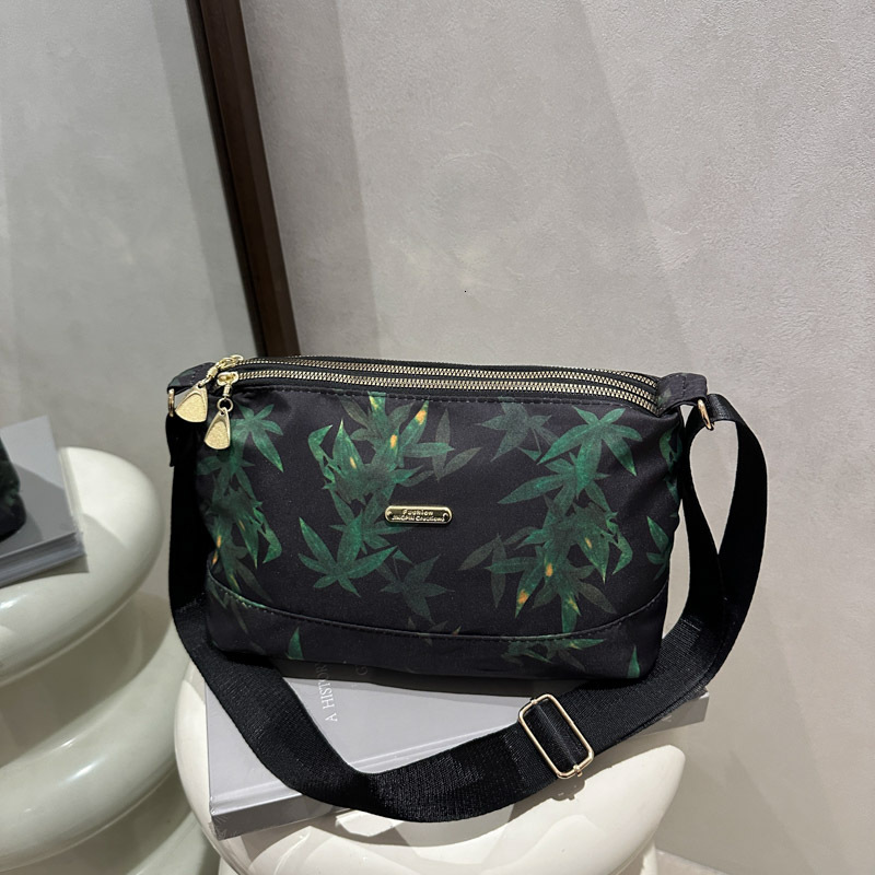 Spring And Summer Trendy Lightweight Nylon New Free Delivery Designer Bag Small Square For Women 2025 New Fashion Shoulder Bag Luxury Bag Personalized