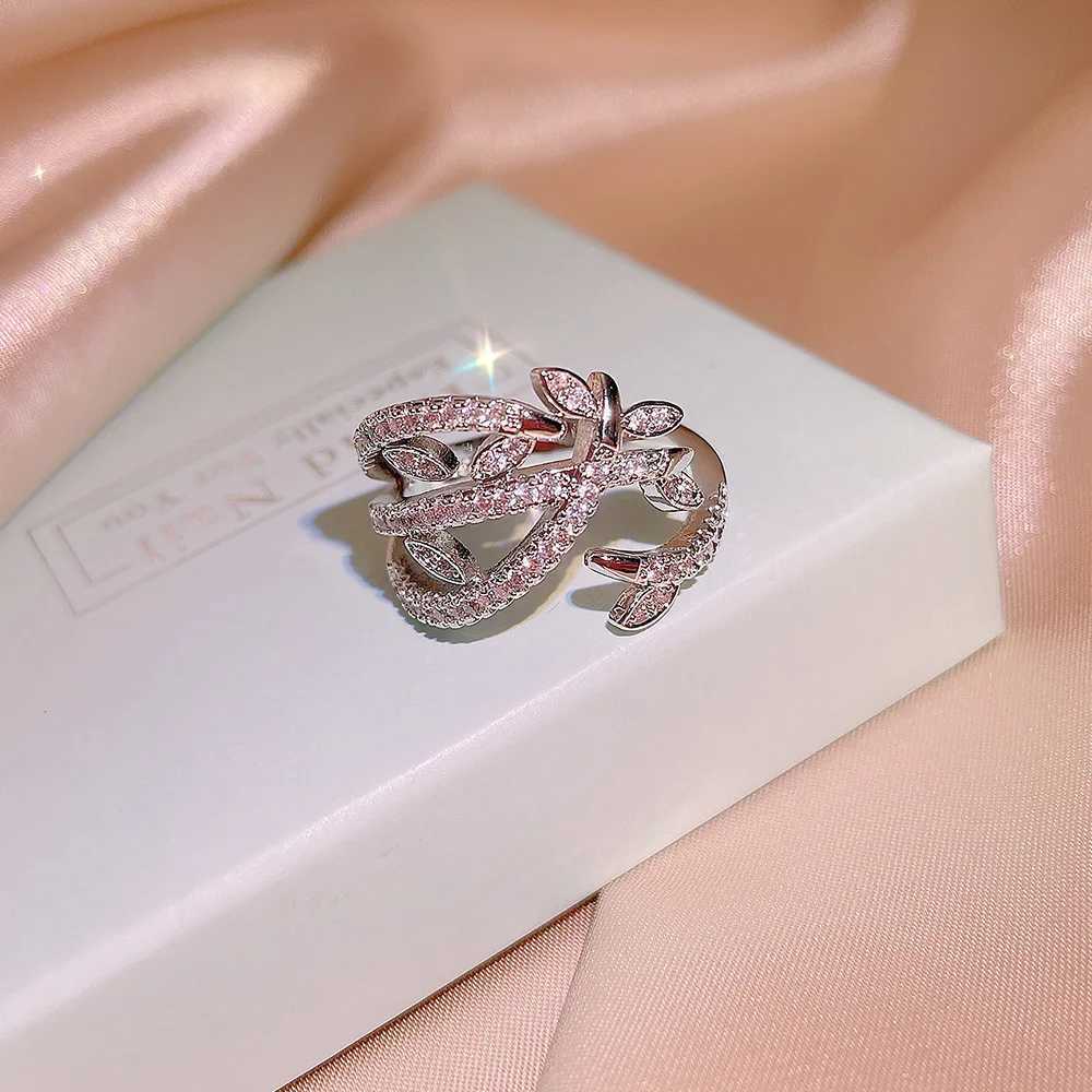 Fashion 925 Silver Plated Ring for Womens Shiny Zircon Multilayer Bow Ring Adjustable Jewelry Womens Wedding AccoriesXJ250514