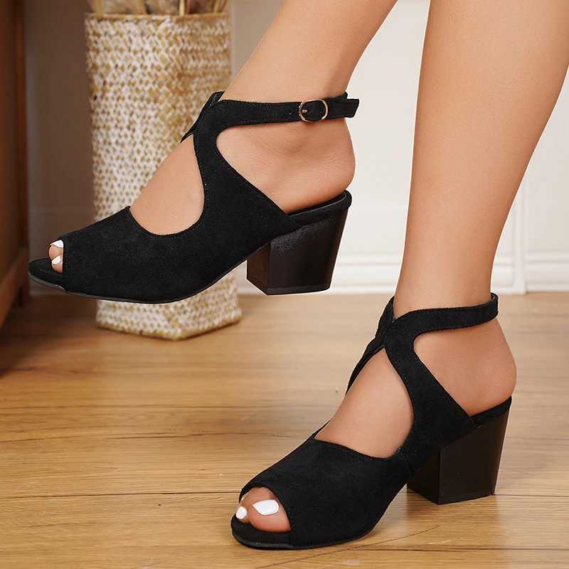 Fashion Anckle Wrap Flock Sandals Women 2025 Cross Strap Thick Sole Sandals Woman New Plus Size Square Heel Non-Slip Sandals Women W250514