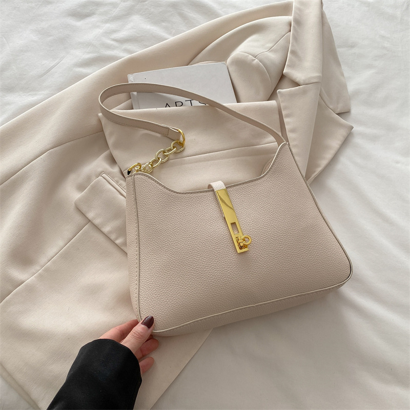 Women's Niche Design Women's 2025 Spring New Texture Handheld Armpit Versatile Fashion Shoulder Bag New Luxury Bag Free Delivery Designer Ba