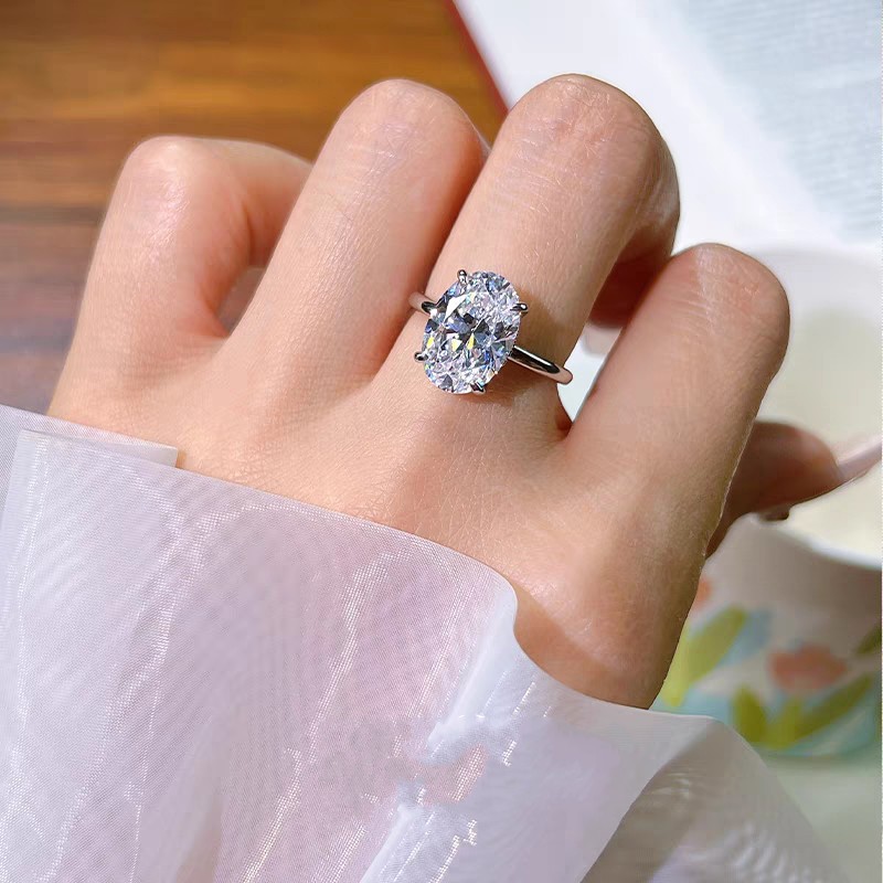 Solitaire Lady Wedding Rings Elegant Sparkling Noble Jewelry Genuine 1005 925 Sterling Silver Large Oval Cut White Lab Moissanite Diamond Eternity Wom