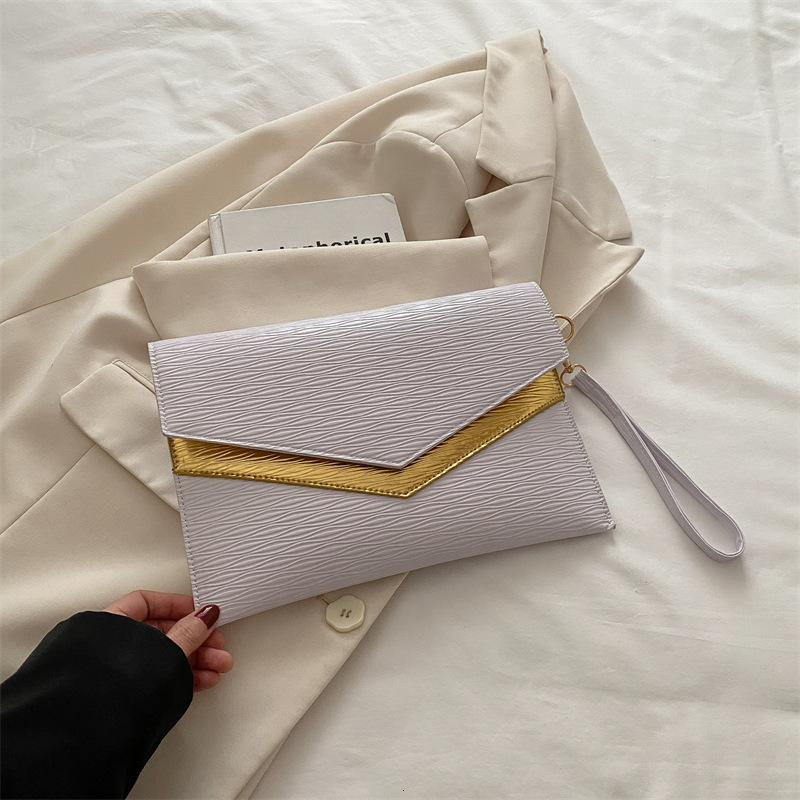 Luxury Bag Spring And Summer Handheld Envelope 2025 Western Korean Edition Personalized Fashion Casual New Free Delivery Designer Bag Style Color Cont