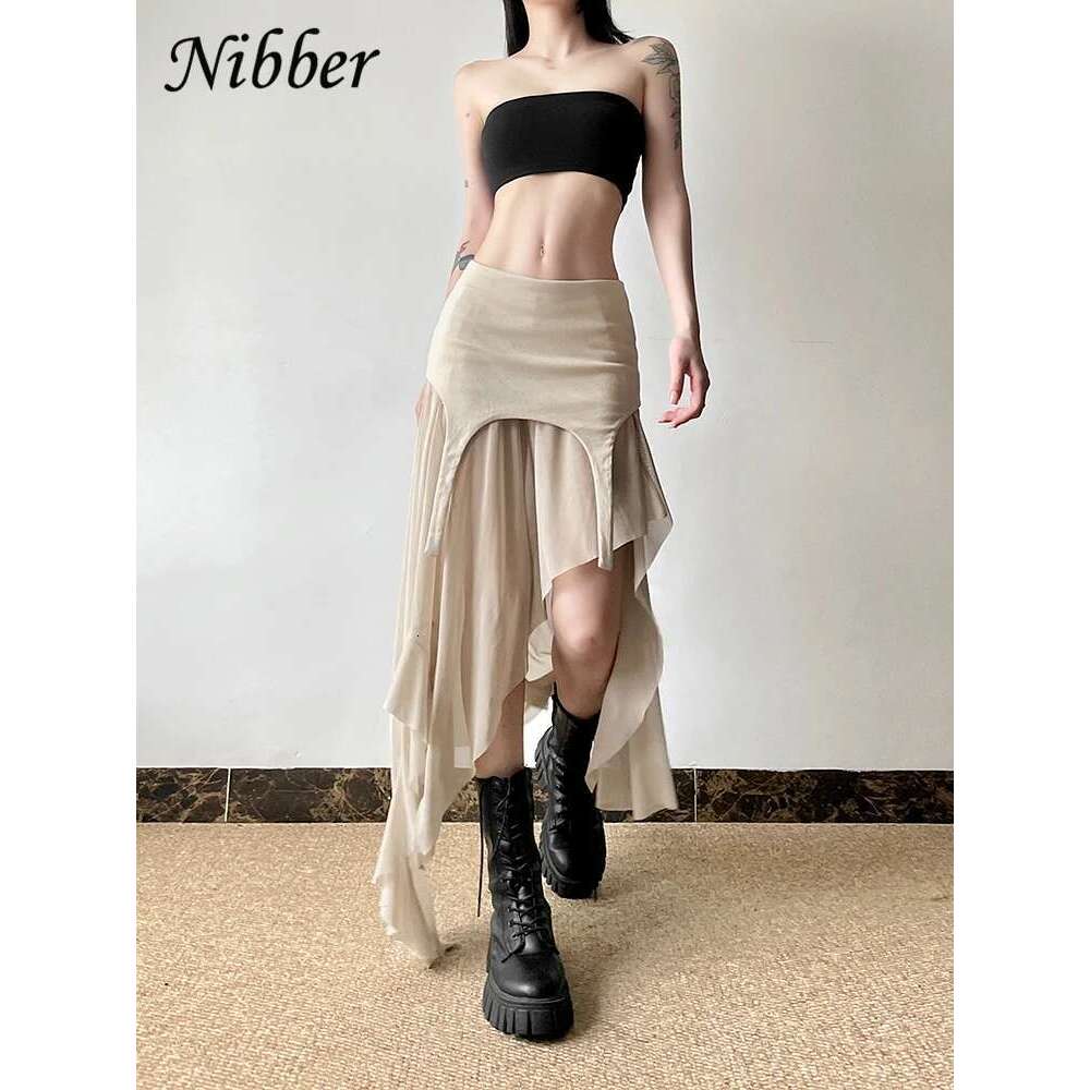 Nibber 2024 Summer Solid Color Simple All-Match Casual Sexy Fimbriate High Street Trendy Cool Women's Laminated Ruffled Skirt