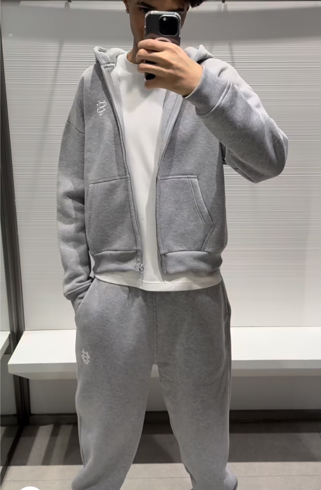 Men's Pants Designer Embroidery Casual Loose Running Pantalon Y2K Hoodie Jacket Men Harajuku Retro Street Wear Solid Color Sweatpants Women