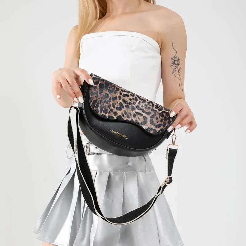 Underarm Shoulder Leopard Bags for Women Trend 2025 New Vintage PU Leather High Quality Fashion Cute Handbag Woman