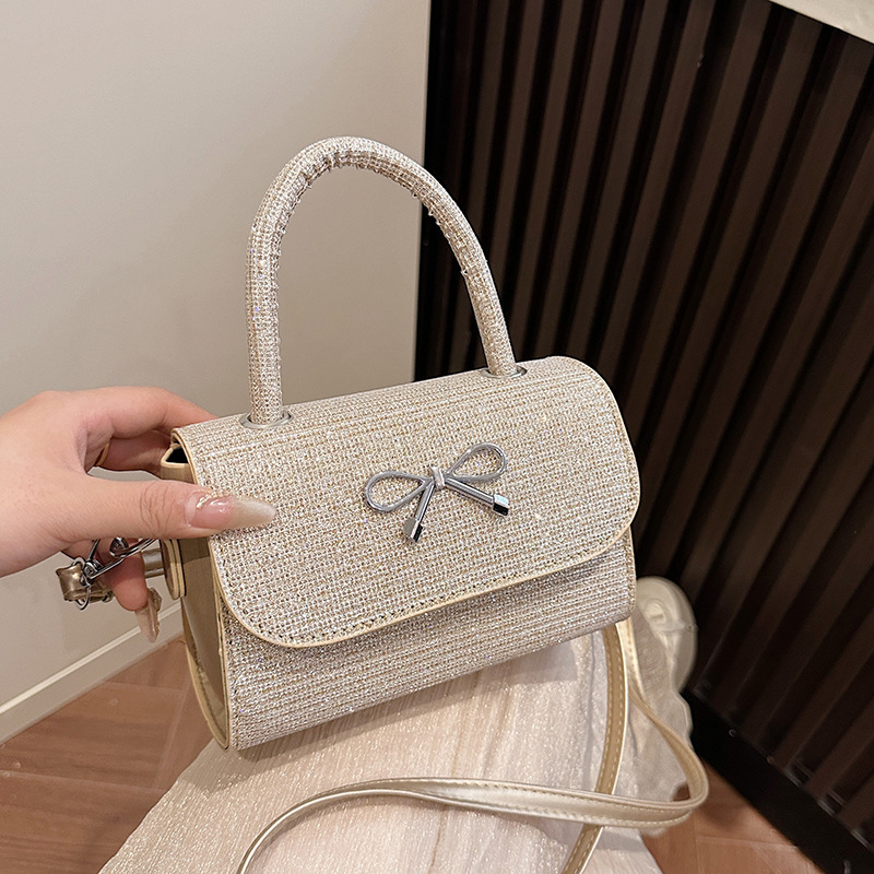Pink Handheld Bow For Women 2025 New Spring/summer New Free Delivery Designer Bag Single Shoulder Crossbody Bag Luxury Bag Niche Fashion Cute Small Sq