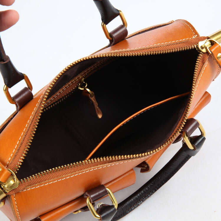 2025 New College Style Messenger Crossbody Genuine Leather Women's Bag, Vegetable Tanned Cowhide Hand Pulled Pattern Handmade Bag