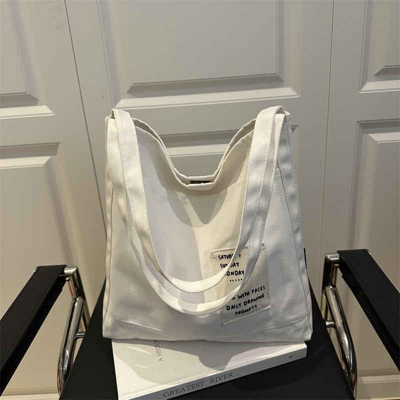 2025 Spring Large Capacity Shopping Tote Versatile New Free Delivery Designer Bag Canvas Shoulder Bag Luxury Bag New Fashionable Handbag Internet Cele