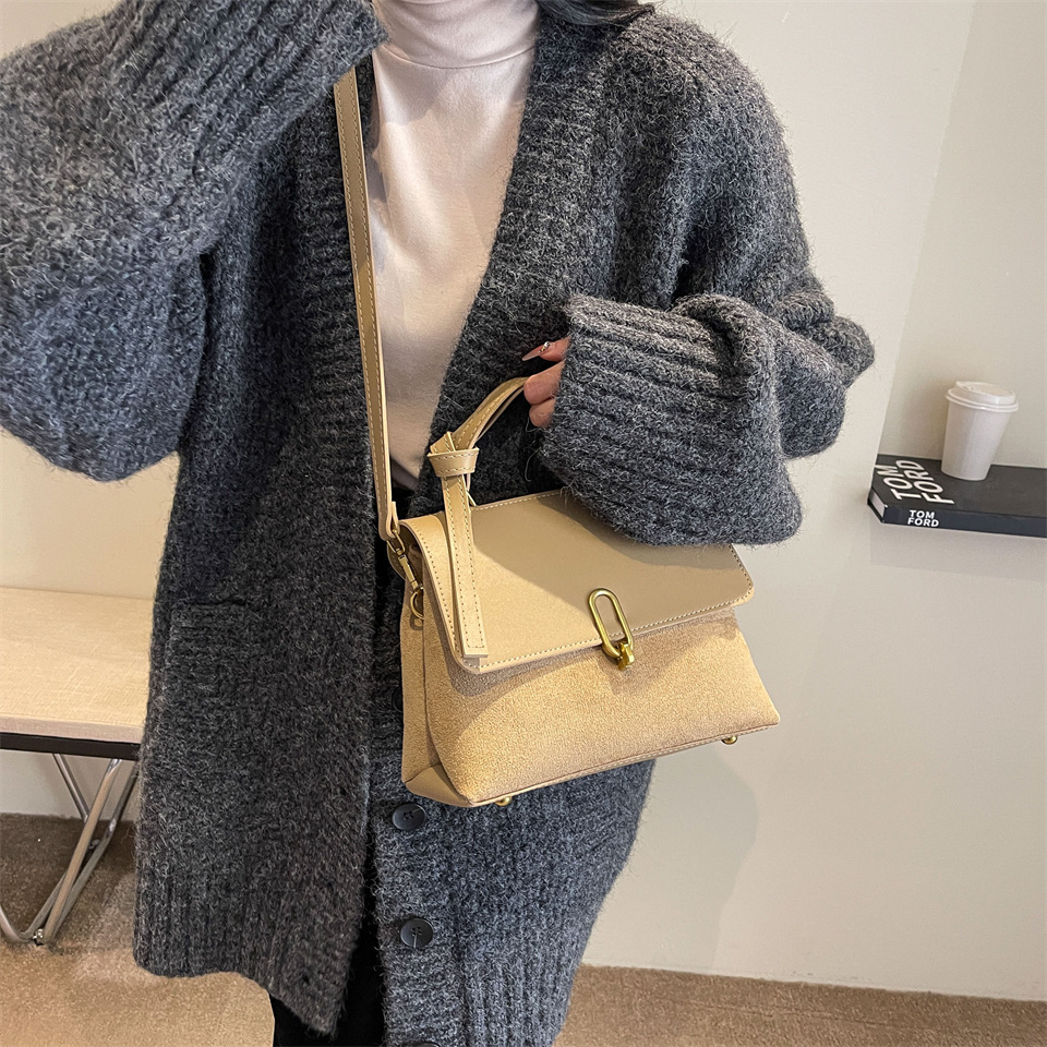 New for Women 2025 Fashion Versatile Simple Handbag Texture Commuter Single Shoulder Crossbody Small Square Bag