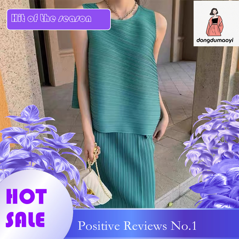 dongdumaoyi Three Mansion Pleated Top Design Sense for Women's Minority Summer New Asymmetric Loose Large T-shirt Short Sleeve