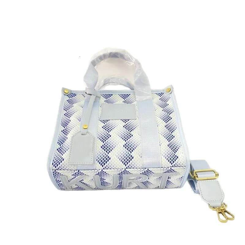 2025 Spring/Summer Flower Tray Special High end Impression Handbill Shoulder Bag for Women