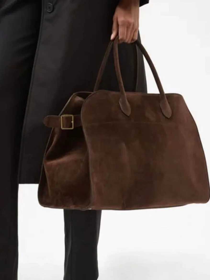 Vintage Luxury Designer Handbags Veet Large Capacity Brown Travel Tote Bags Solid Shopping Cmuter Shoder Bag For Wen Z250514